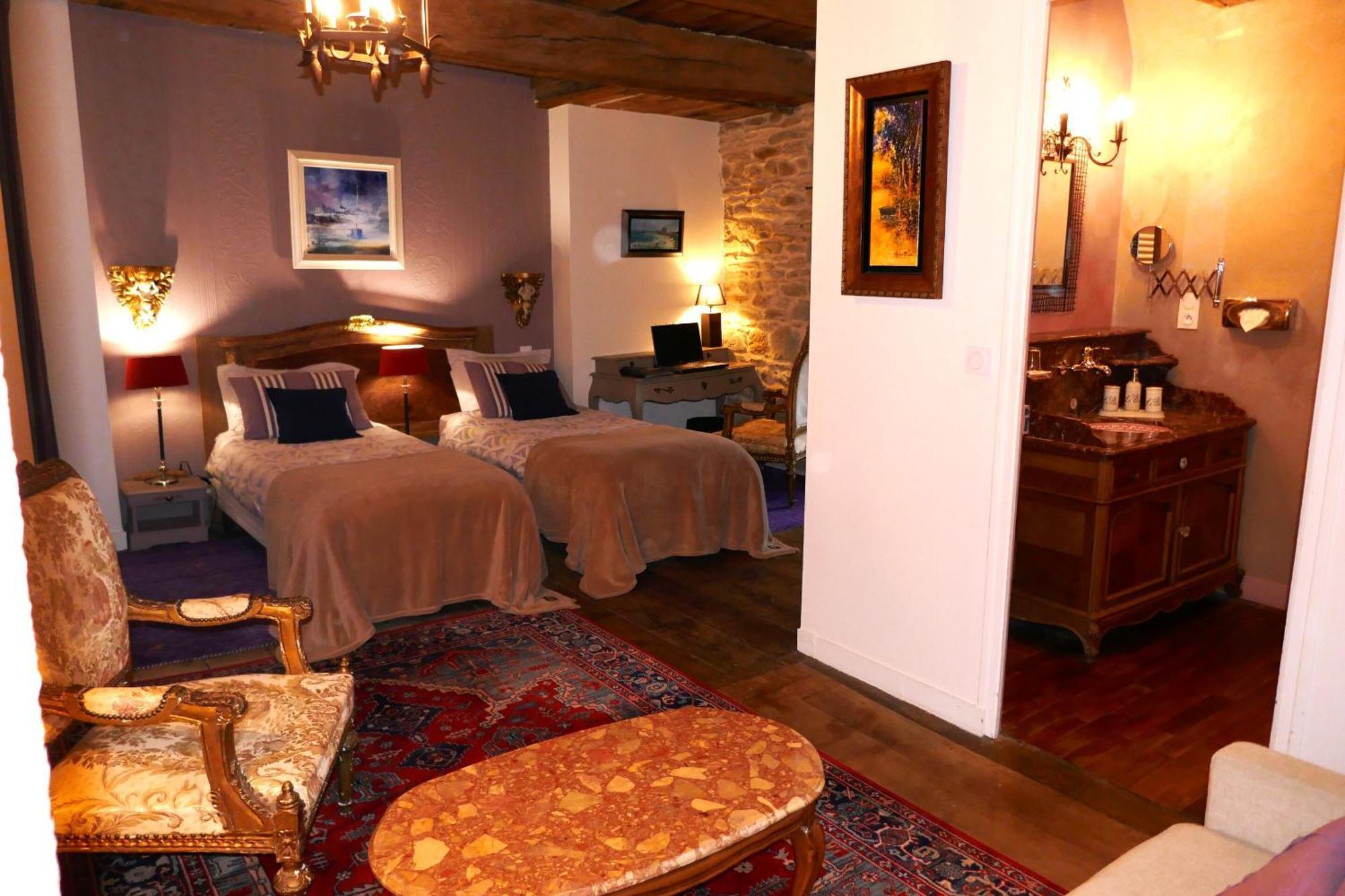 Hotel Manoir Desnachez Taupont Habitación foto